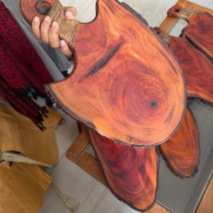 Size-2 <br> (15-16 inch Length)&(1 inch Height) <br> Raw Cut Chopping Board
